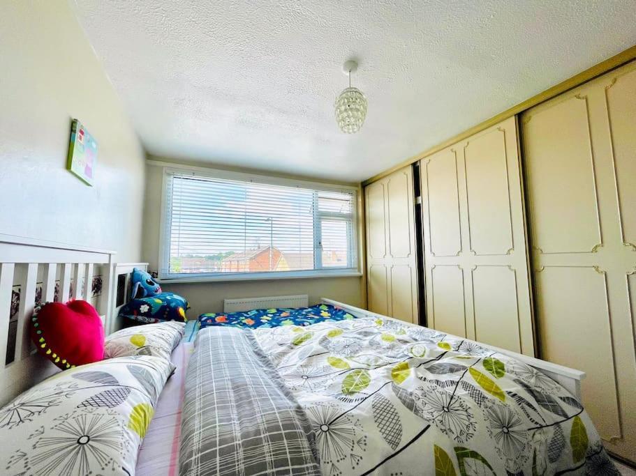 Spacious Cosy Quiet House&free Parking&garden *