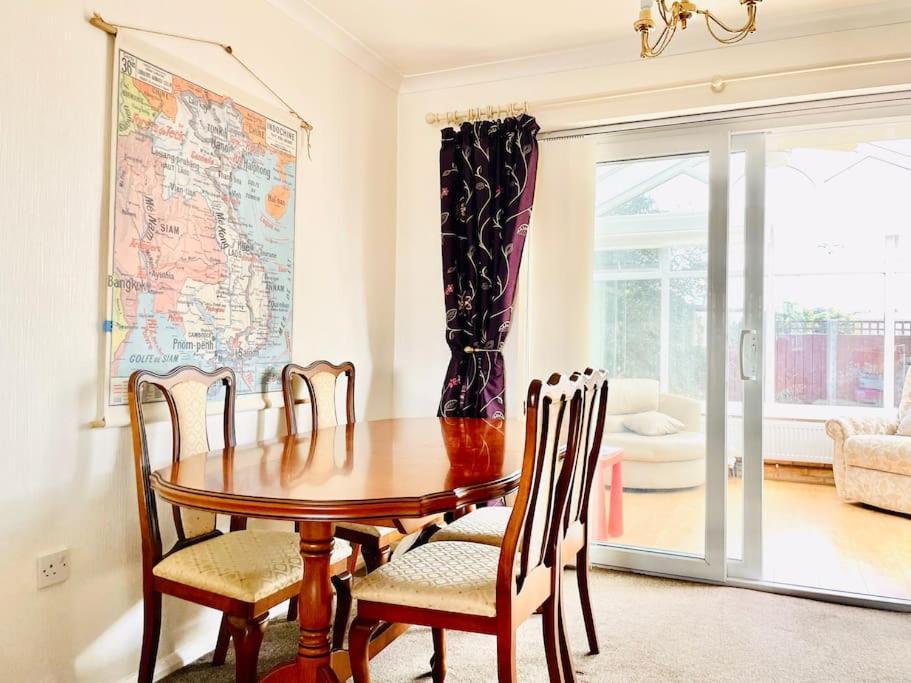 Spacious Cosy Quiet House&free Parking&garden Кингстон-апон-Халл